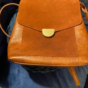 Convertible backpack purse